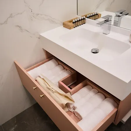 Miss Pink I Cu Un Dormitor I One Cotroceni Park * בוקרשט