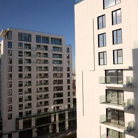 Miss Pink I Cu Un Dormitor I One Cotroceni Park בוקרשט