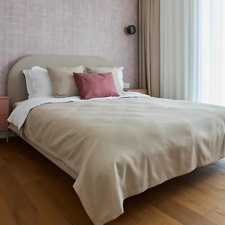 Miss Pink I Cu Un Dormitor I One Cotroceni Park Бухарест