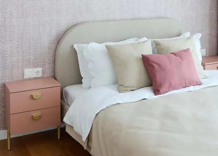 Апартаменти Miss Pink I Cu Un Dormitor I One Cotroceni Park